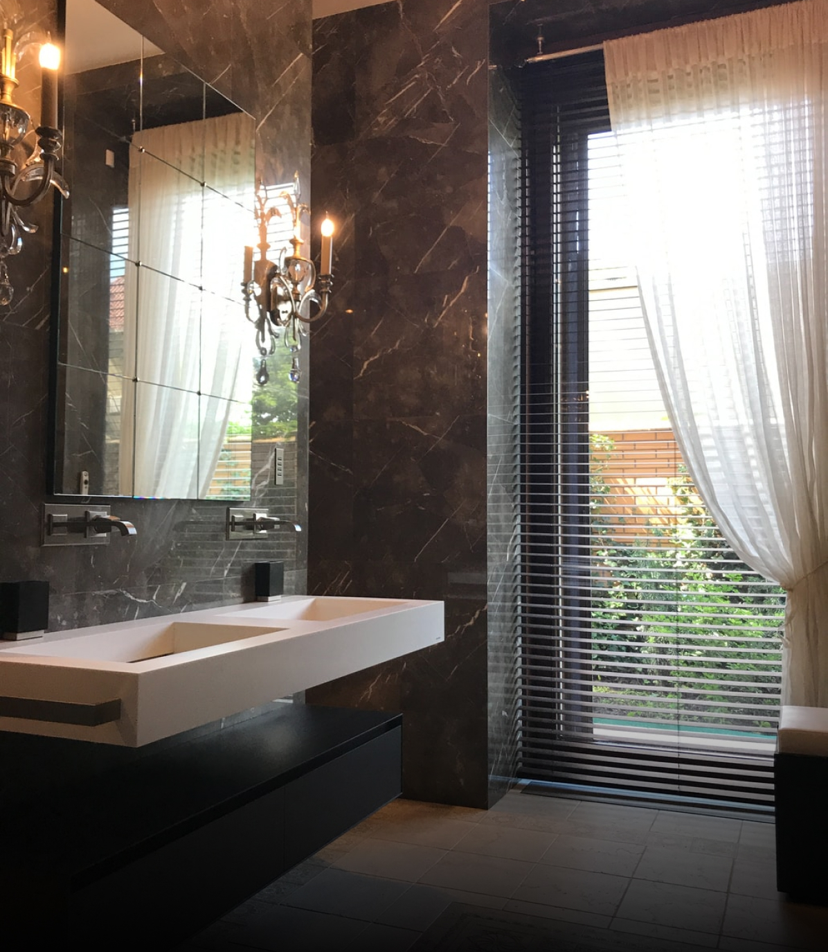 456 BATHROOM PODS IN HYATT